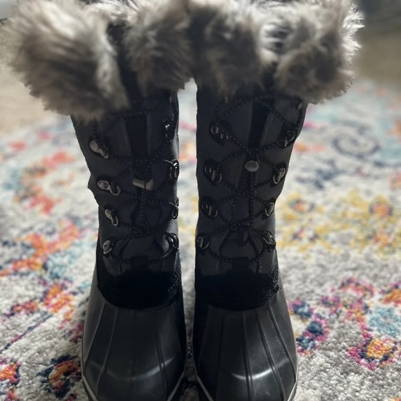 Graphite/Water-resistant/Warm/
Comfortable, excellent condition - Picture 4 of 4